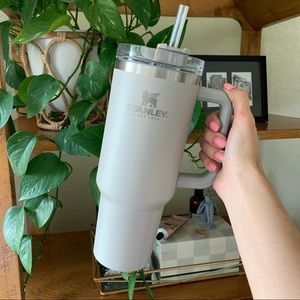 Stanley Adventure Quencher 40oz Travel Tumbler